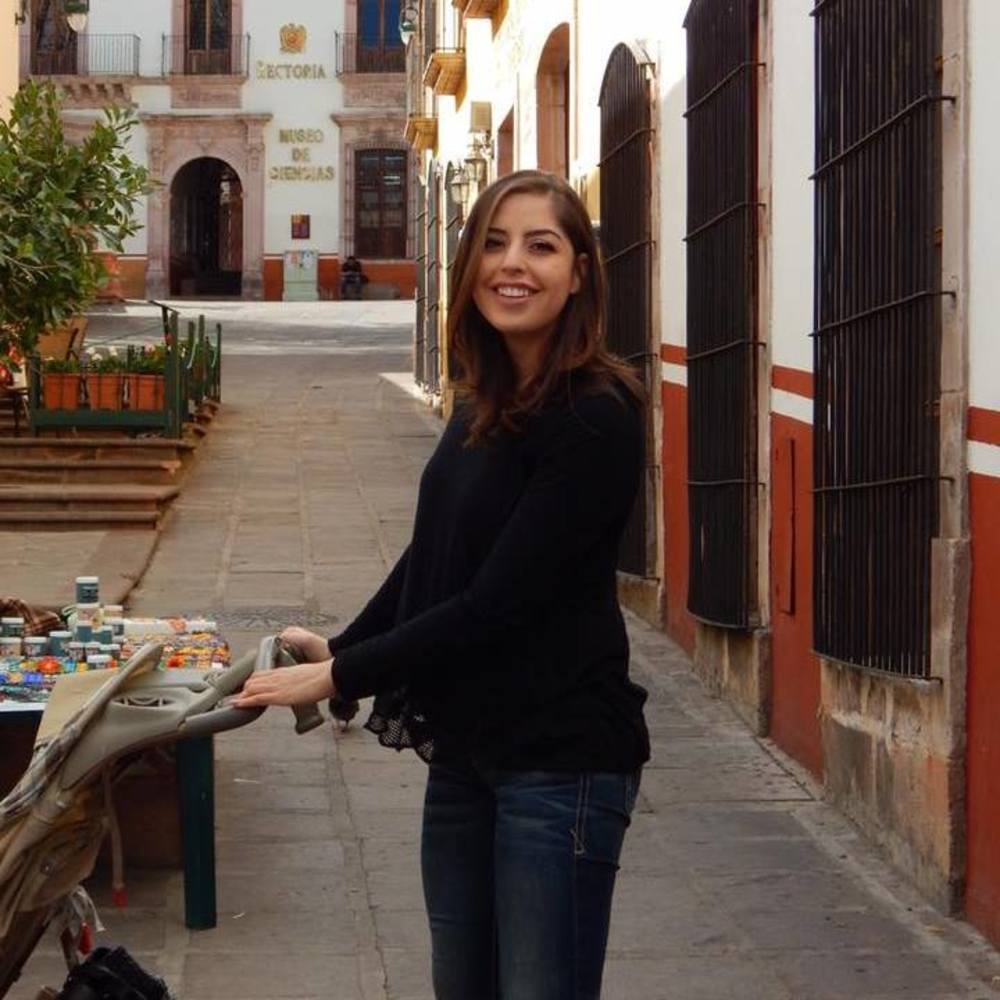 Meet your Posher, Cristina